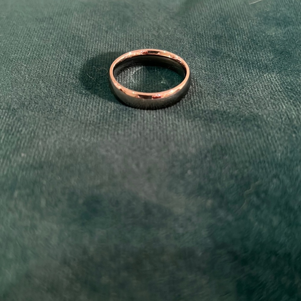 Oxford Ivy Wedding Band
